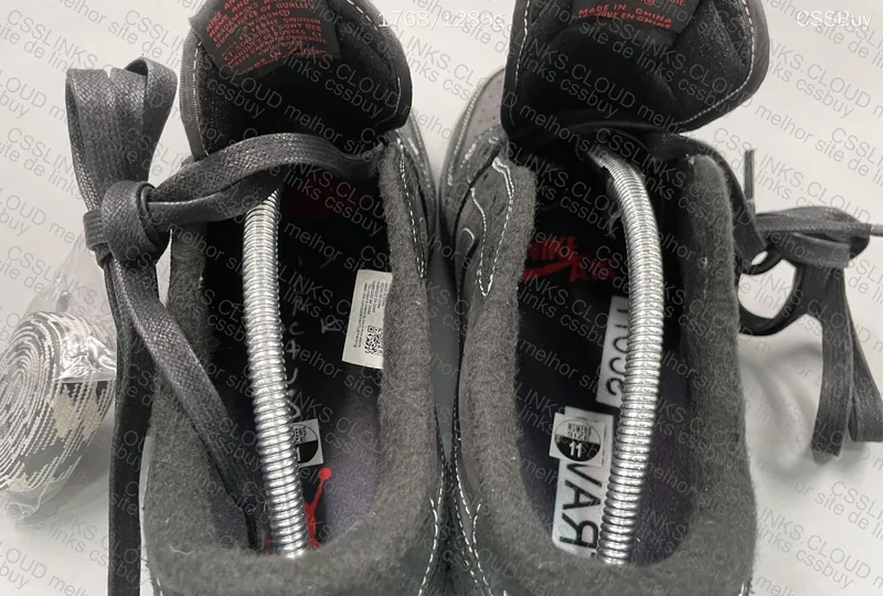 Travis Scott Black Phantom 5