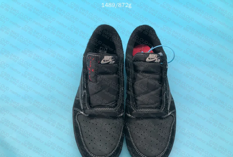 Travis Scott Black Phantom 2