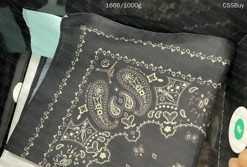 Travis Scott Black Phantom GL or RL? 10
