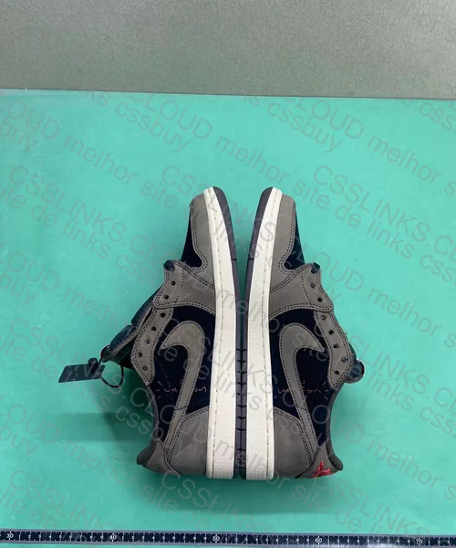 Travis Scott Dark Mocha 250y 3