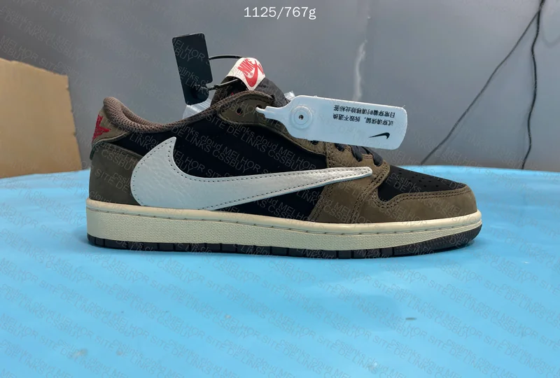 Travis Scott Dark Mocha PK 2