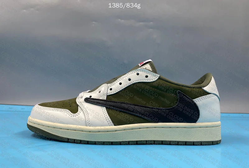 Travis Scott Jordan 1 Low Medium Olive / salle 6
