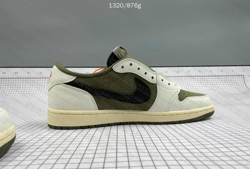 Travis Scott Medium Olive 7