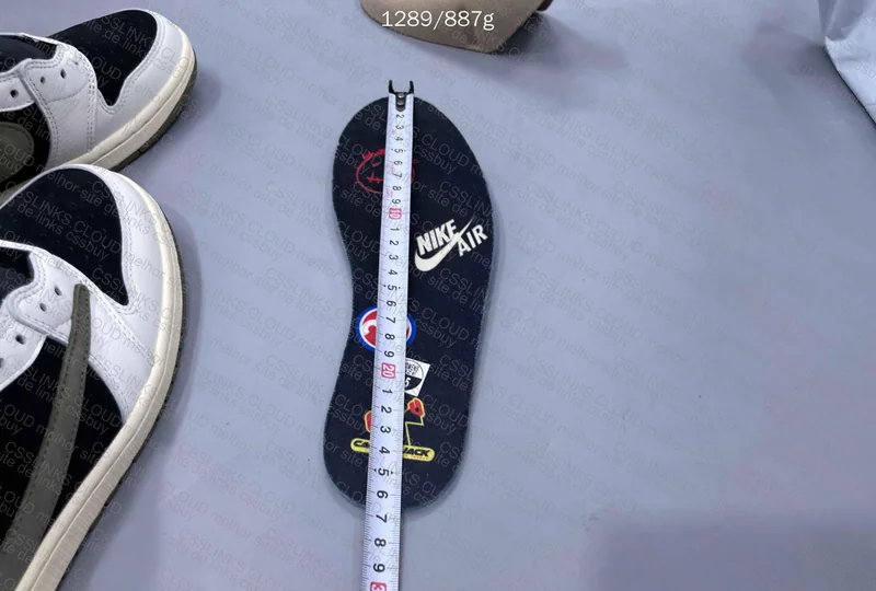 travis scott olive 8