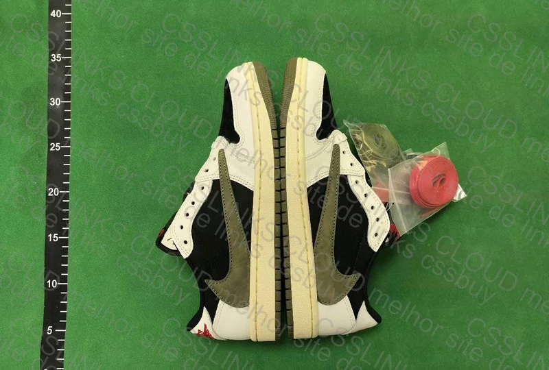 Travis Scott Olive 3