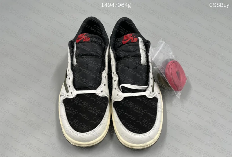 TRAVIS SCOTT "OLIVE" CZ 2