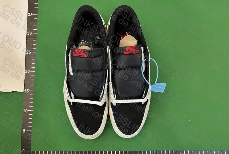 Travis Scott Olive 110 yuan