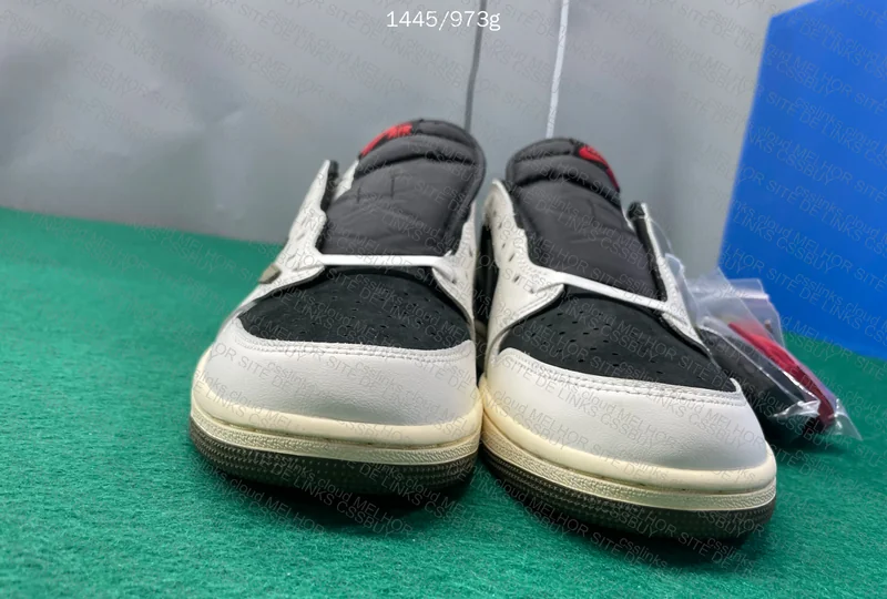 Travis Scott Olive Yolo LJR