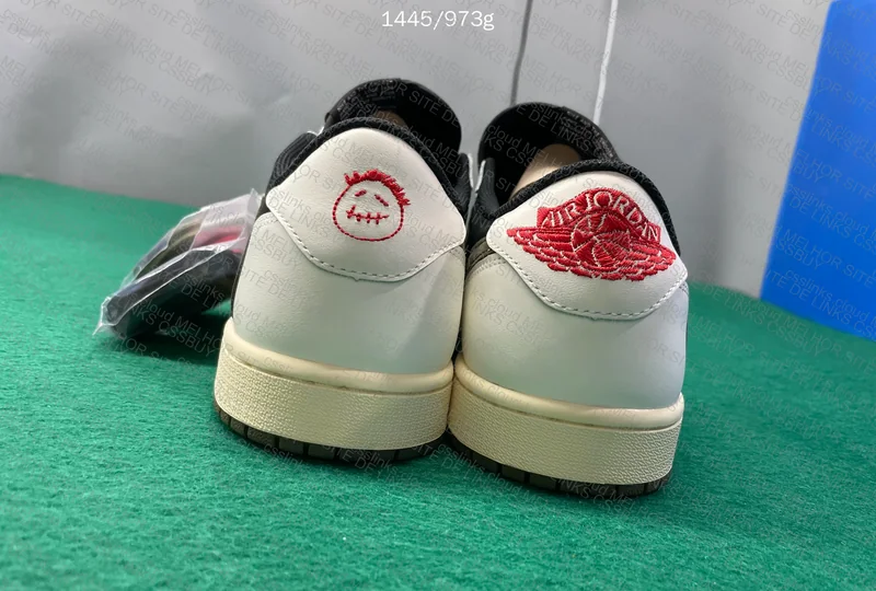 Travis Scott Olive Yolo LJR 3