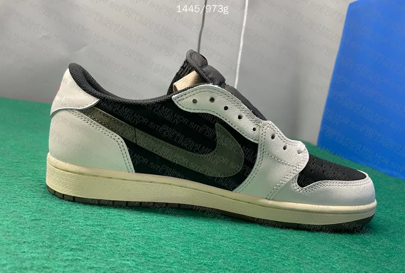 Travis Scott Olive Yolo LJR 6