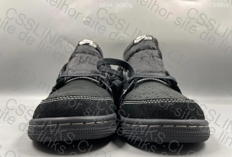 Travis Scott Phantom Black