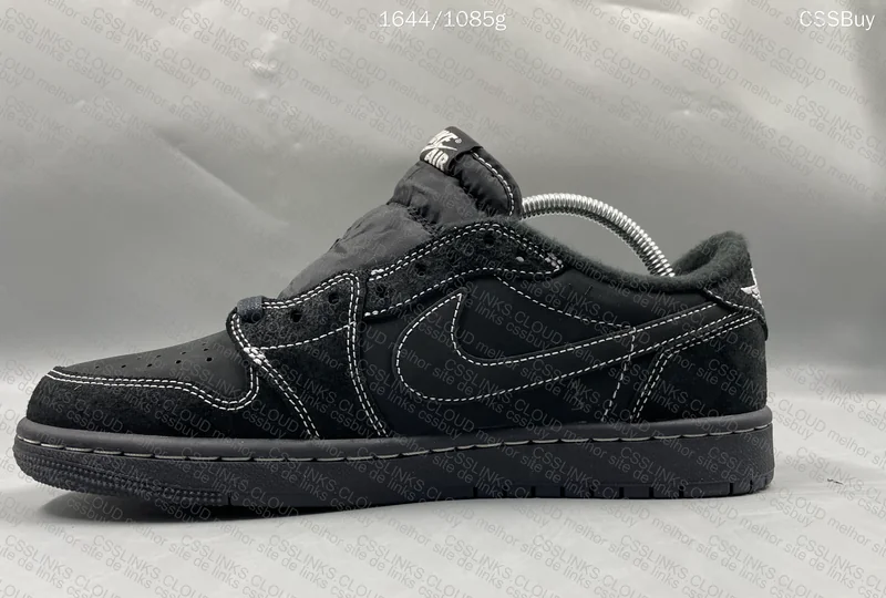 Travis Scott Phantom Black 2