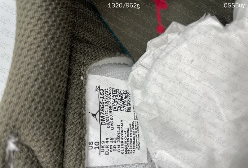 Travis Scott Reverse Mocha 3