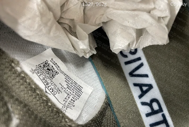 Travis Scott Reverse Mocha 4
