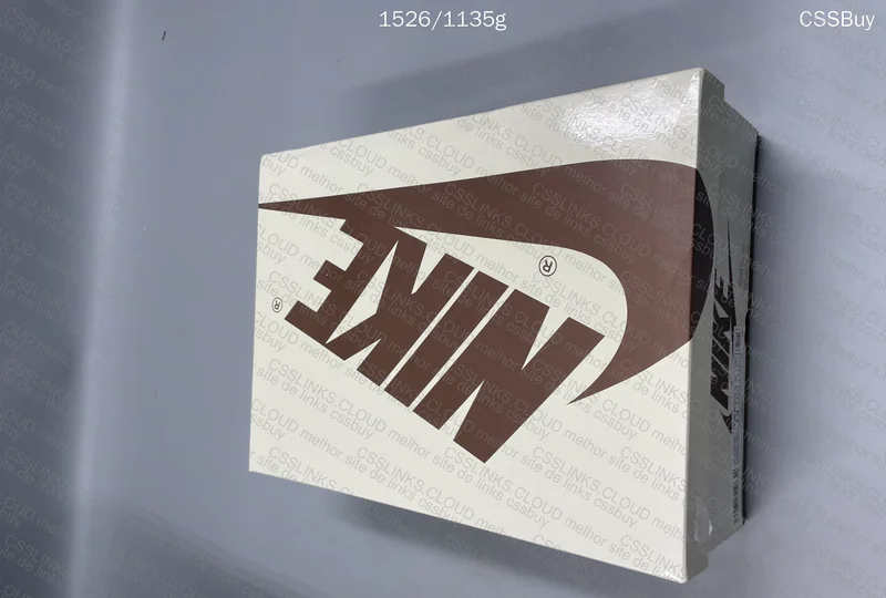 Travis Scott reverse mocha 6