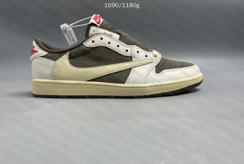 Travis Scott reverse mocha 4