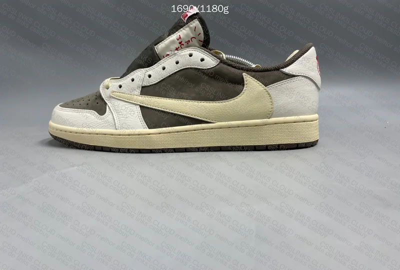 Travis Scott reverse mocha 9