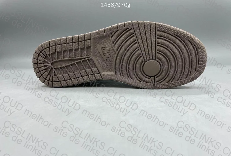 Travis Scott reverse mocha 4