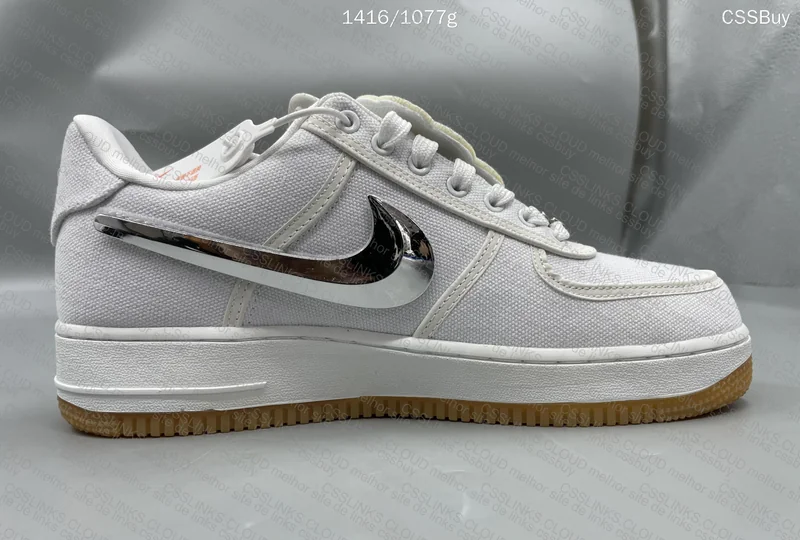 Travis Scott X Air Force 1 Low 2