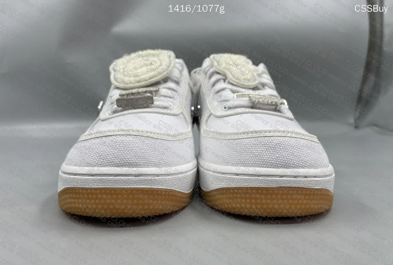 Travis Scott X Air Force 1 Low 4