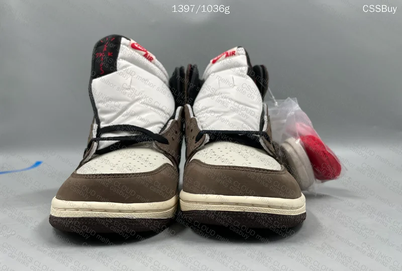 Travis Scott x Air Jordan 1 High 6