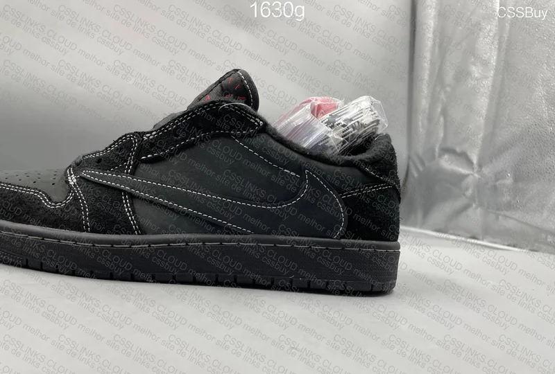 Travis Scott x Air Jordan 1 Low Black Phantom 3