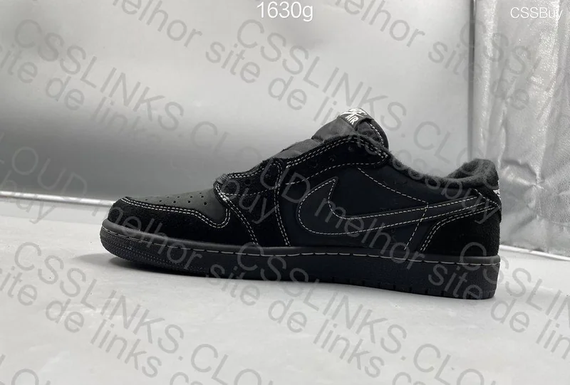 Travis Scott x Air Jordan 1 Low Black Phantom 5