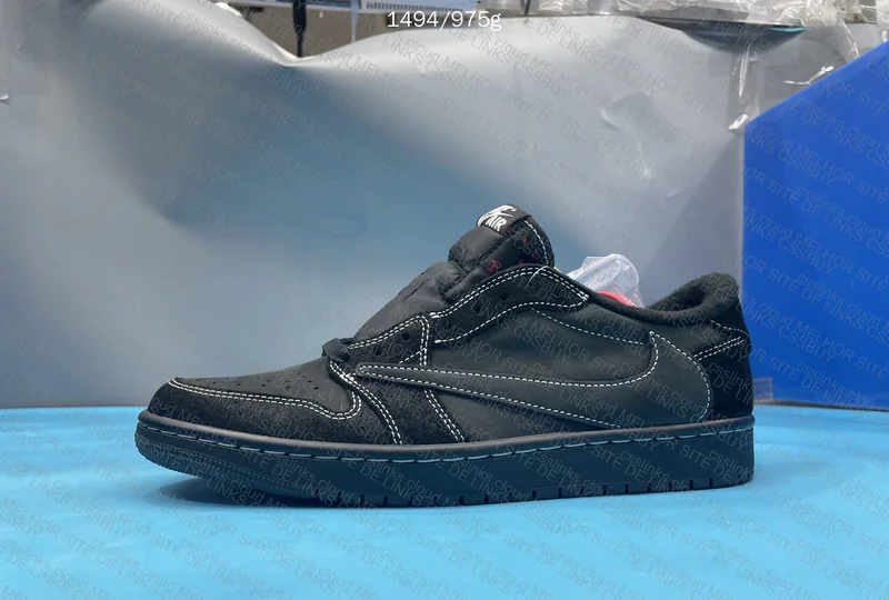 Travis Scott x Air Jordan 1 Low Black Phantom FK 4