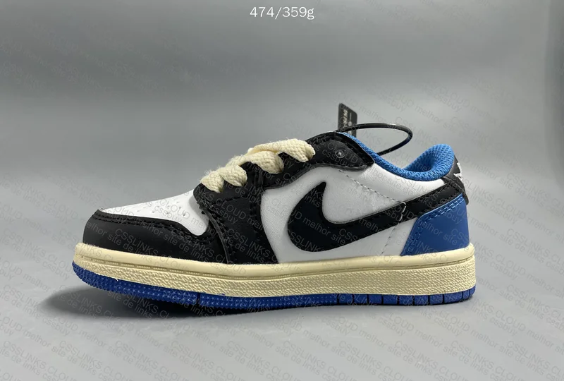 Travis Scott x Air Jordan 1 Low (mini Travinho) 4