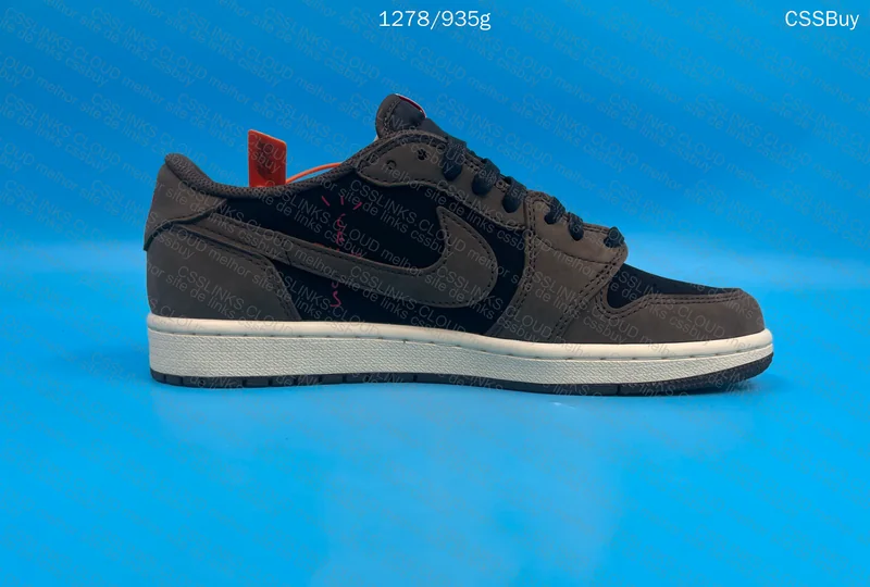 Travis Scott x Air Jordan 1 Low 'Mocha'(GL?) 2