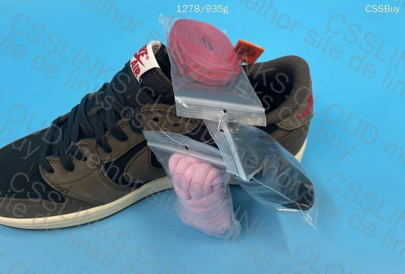 Travis Scott x Air Jordan 1 Low 'Mocha'(GL?) 7