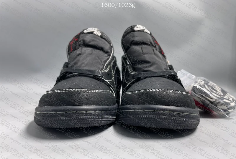 Travis Scott x Air Jordan 1 Low OG Black Phantom 4