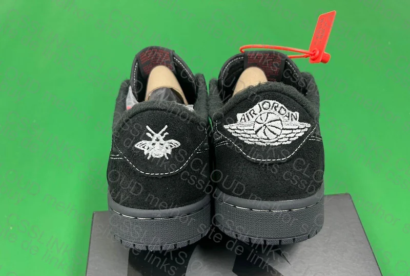 Travis Scott x Air Jordan 1 Low OG Black Phantom 2