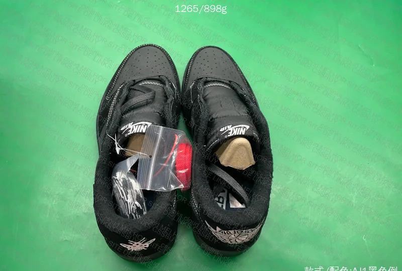 Travis Scott x Air Jordan 1 Low OG Black Phantom 5