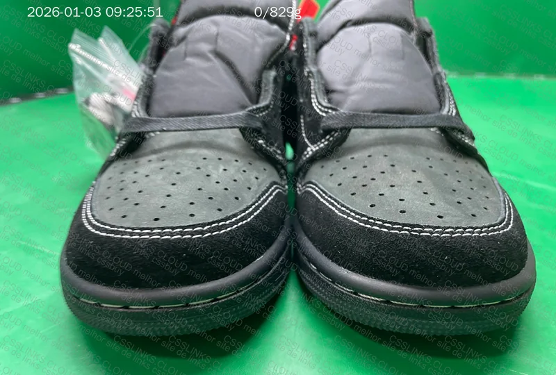 Travis Scott x Air Jordan 1 Low OG Black Phantom 2