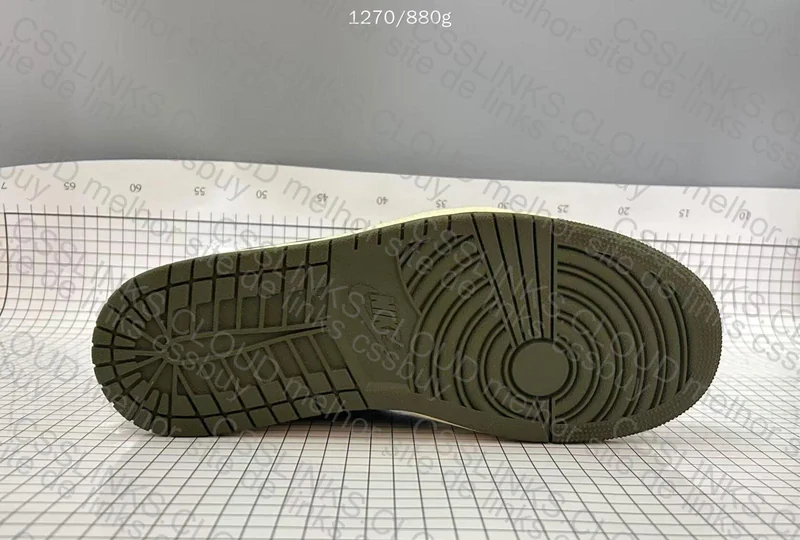 Travis Scott x Air Jordan 1 Low OG SP Medium Olive 6
