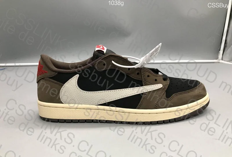 Travis Scott x Air Jordan 1 Low Retro SP Dark Mocha 3