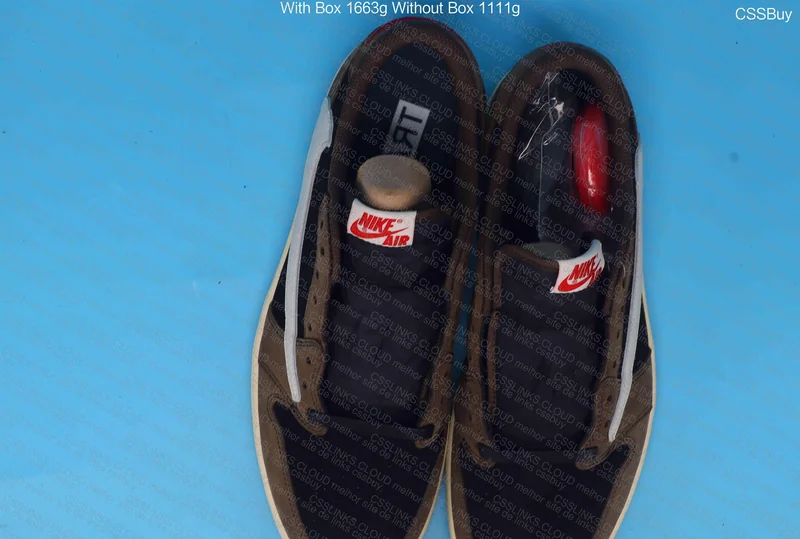 Travis Scott x Air Jordan 1 Low Retro SP Dark Mocha