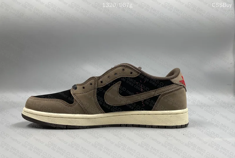 Travis Scott x Air Jordan 1 Low Retro SP Dark Mocha 4