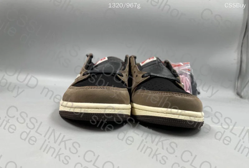 Travis Scott x Air Jordan 1 Low Retro SP Dark Mocha 7