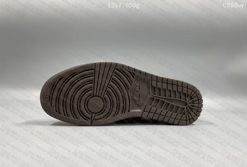 Travis Scott x Air Jordan 1 Low Retro SP Dark Mocha 10