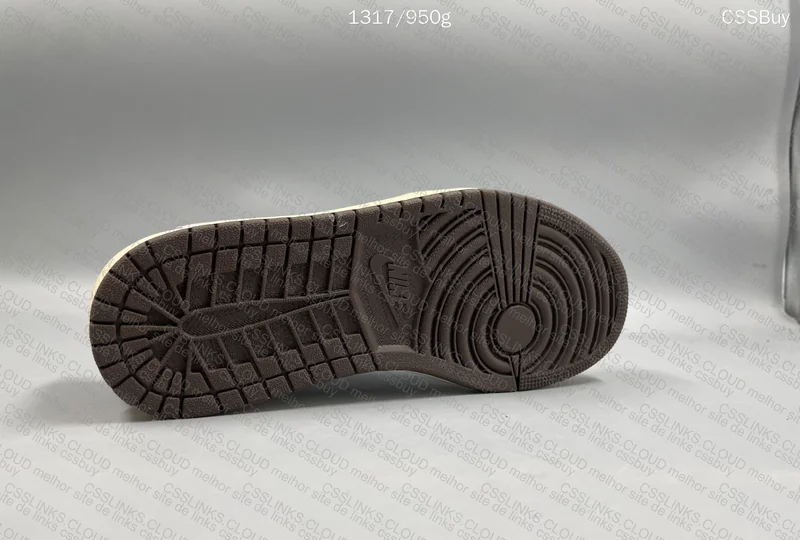 Travis Scott x Air Jordan 1 Low Retro SP Dark Mocha 6