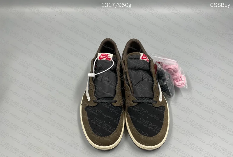 Travis Scott x Air Jordan 1 Low Retro SP Dark Mocha 8