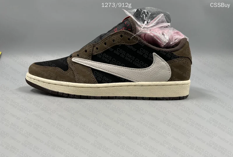 Travis Scott x Air Jordan 1 Low Retro SP Dark Mocha 5