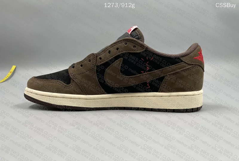 Travis Scott x Air Jordan 1 Low Retro SP Dark Mocha 8