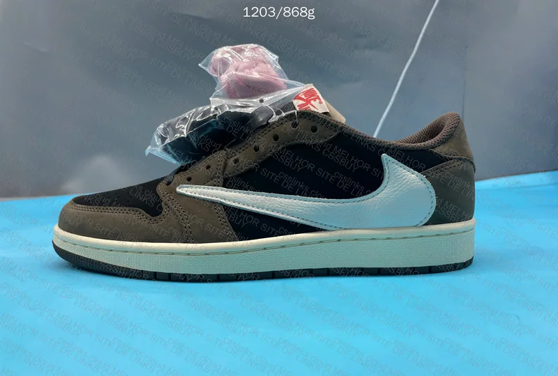 Travis Scott x Air Jordan 1 Low Retro SP Dark Mocha 5