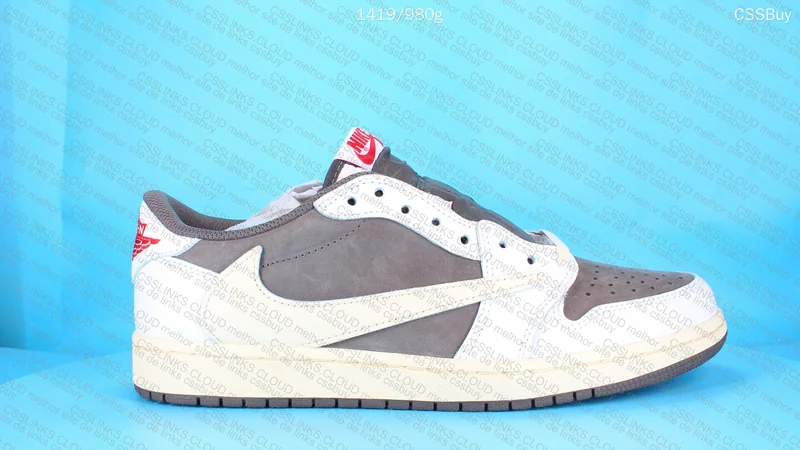 Travis Scott x Air Jordan 1 Low Reverse Mocha 3