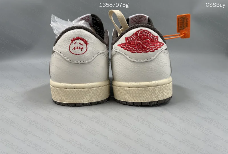 Travis Scott x Air Jordan 1 Low Reverse Mocha 4