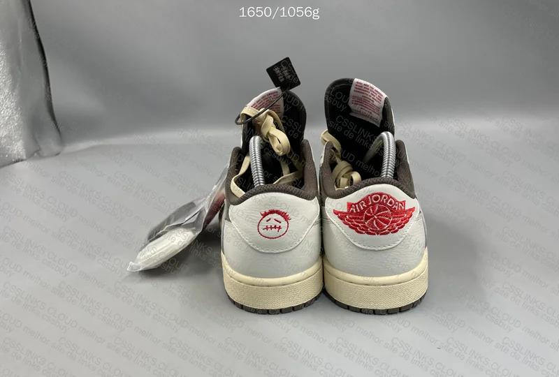 Travis Scott x Air Jordan 1 Low Reverse Mocha 4