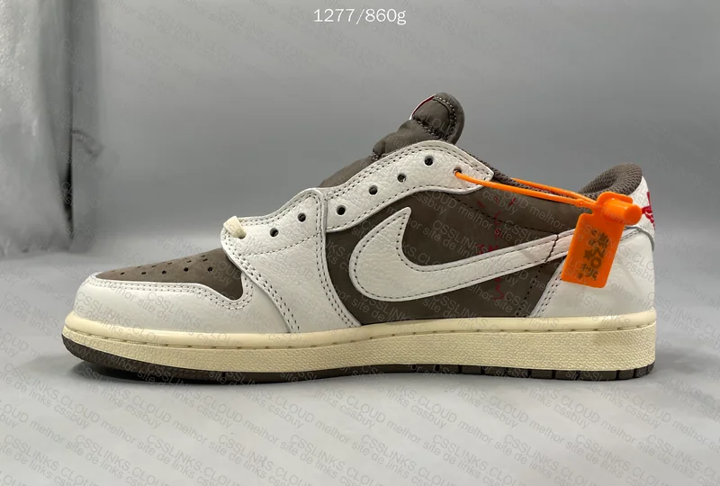 Travis Scott x Air Jordan 1 Low Reverse Mocha 2